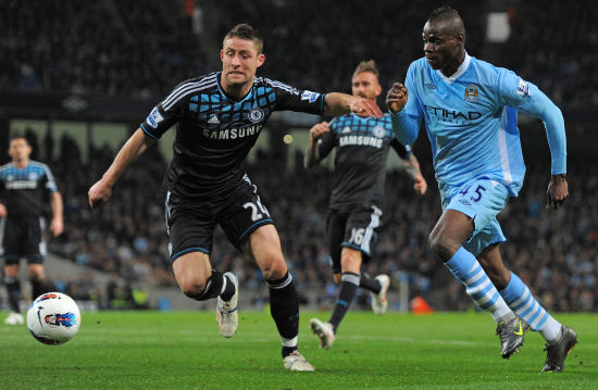 儘管他們的 儘管他們的